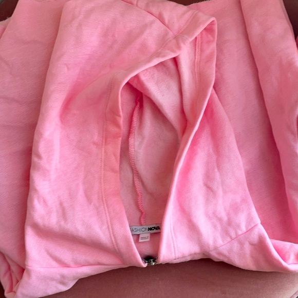 Pink Crop hoodie - Picture 4 of 14